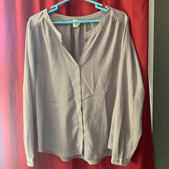 Pins & Needles gray button up top - Picture 2 of 6